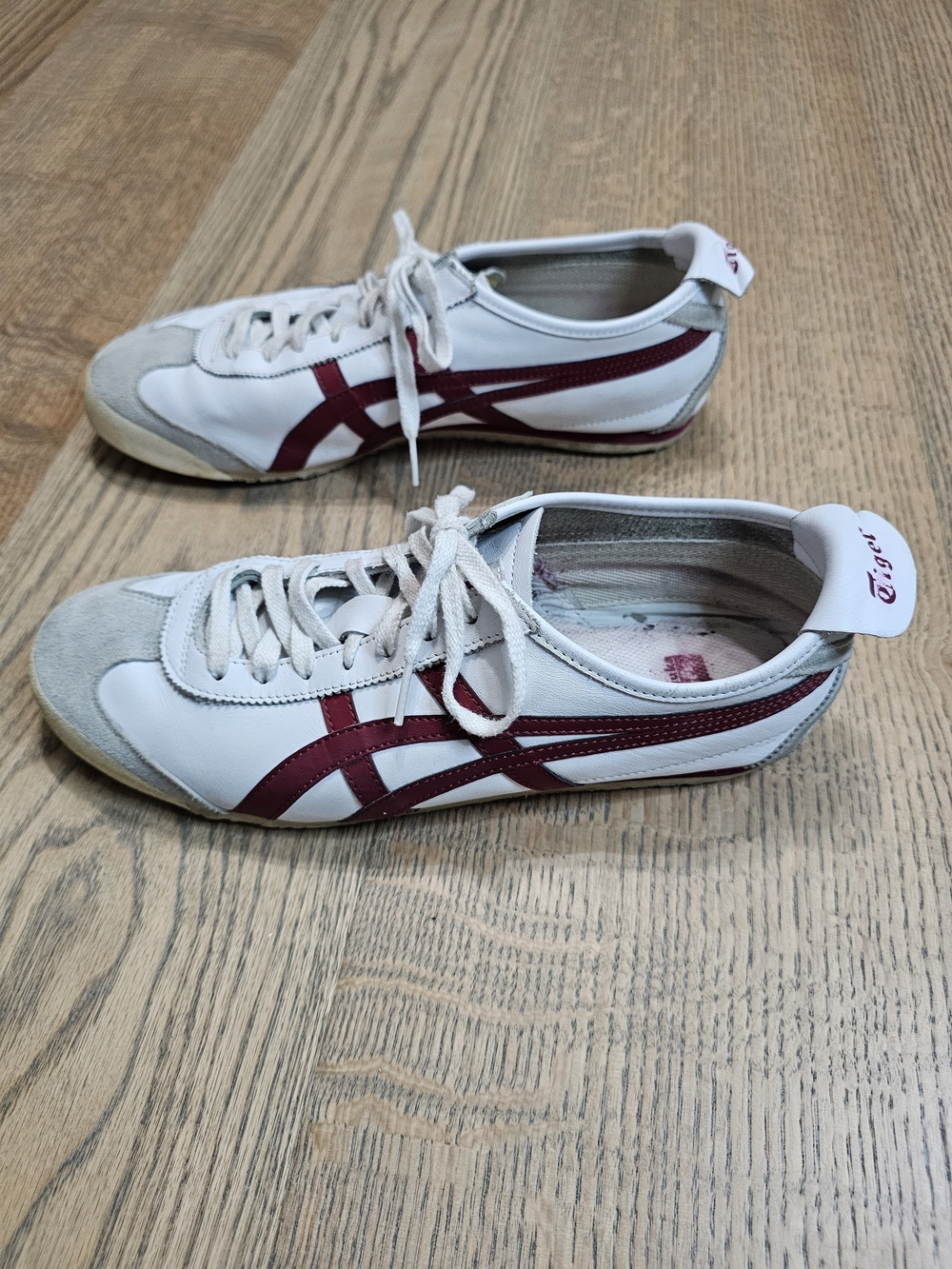 Onitsuka Tiger Mexico 66 Sneakers - White with Burgundy Stripes
